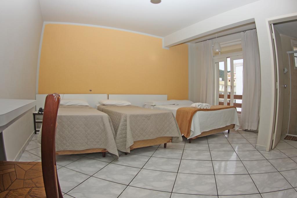 Atlantico Sul Hotel Лагуна Номер фото